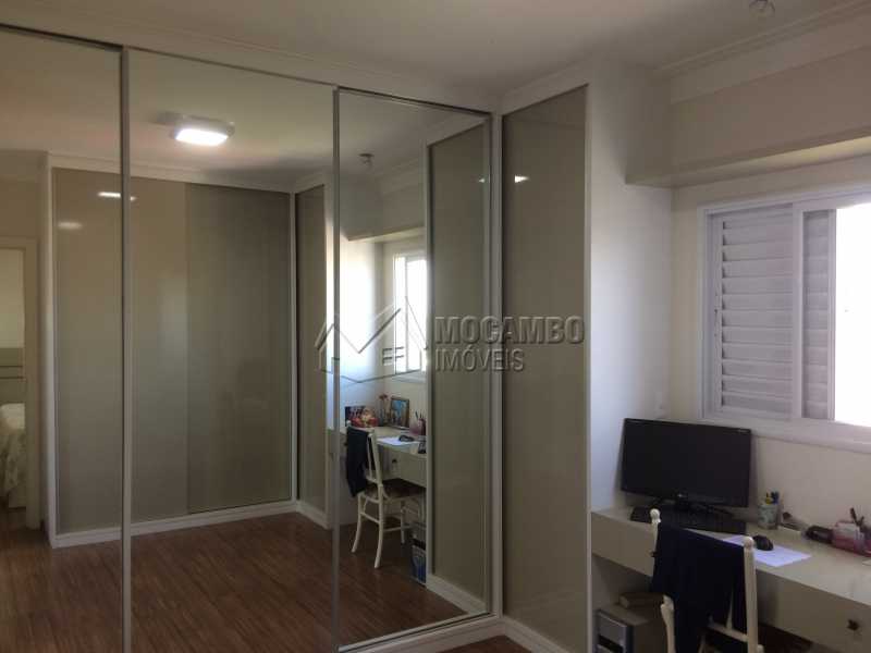 Conheça Closet suíte master do imóvel - Apartamento 4 quartos para venda e aluguel Itatiba,SP - R$ 5.000 - FCAP40006 - 27 Closet suíte master - Apartamento 4 quartos para venda e aluguel Itatiba,SP - R$ 5.000 - FCAP40006 - 27