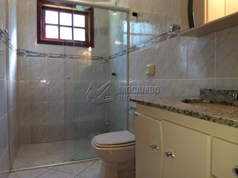 Conheça Banheiro Suíte do imóvel - Casa Para Alugar no Condomínio Capela do Barreiro - Capela do Barreiro - Itatiba - SP - FCCN30317 - 15 Banheiro Suíte - Casa Para Alugar no Condomínio Capela do Barreiro - Capela do Barreiro - Itatiba - SP - FCCN30317 - 15