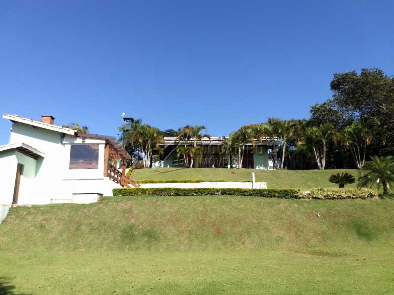 Conheça Área Externa do imóvel - Casa Para Alugar no Condomínio Capela do Barreiro - Capela do Barreiro - Itatiba - SP - FCCN30317 - 5 Área Externa - Casa Para Alugar no Condomínio Capela do Barreiro - Capela do Barreiro - Itatiba - SP - FCCN30317 - 5
