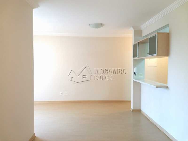 Conheça Sala do imóvel - Apartamento Para Alugar - Itatiba - SP - Jardim Carlos Borella - FCAP20713 - 5 Sala - Apartamento Para Alugar - Itatiba - SP - Jardim Carlos Borella - FCAP20713 - 5