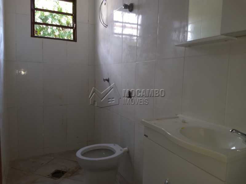 Conheça Banheiro Social do imóvel - Casa 2 Quartos Para Alugar Itatiba,SP Centro - R$ 1.000 - FCCA20935 - 7 Banheiro Social - Casa 2 Quartos Para Alugar Itatiba,SP Centro - R$ 1.000 - FCCA20935 - 7
