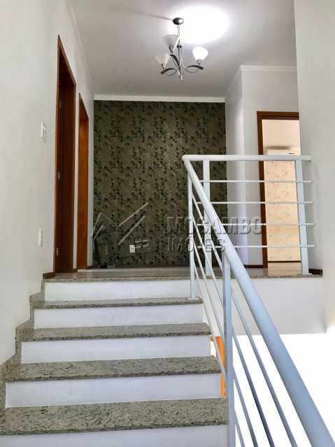 Conheça Hall do imóvel - Casa em Condomínio 3 Quartos À Venda Itatiba,SP - R$ 700.000 - FCCN30323 - 4 Hall - Casa em Condomínio 3 Quartos À Venda Itatiba,SP - R$ 700.000 - FCCN30323 - 4