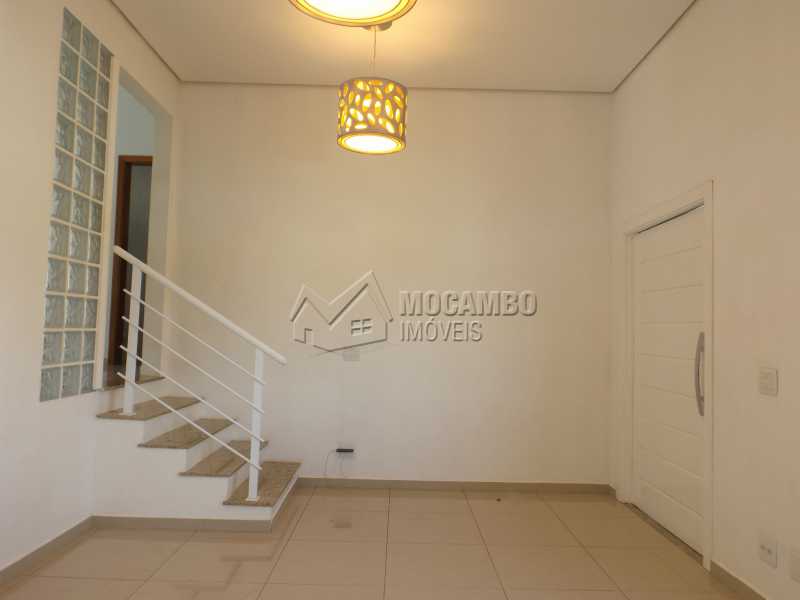 Conheça Sala do imóvel - Casa em Condomínio 3 Quartos À Venda Itatiba,SP - R$ 700.000 - FCCN30323 - 6 Sala - Casa em Condomínio 3 Quartos À Venda Itatiba,SP - R$ 700.000 - FCCN30323 - 6