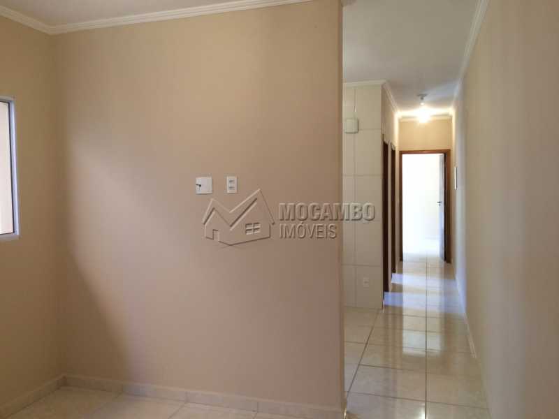 Conheça Sala do imóvel - Casa 3 quartos à venda Itatiba,SP - R$ 270.000 - FCCA31048 - 4 Sala - Casa 3 quartos à venda Itatiba,SP - R$ 270.000 - FCCA31048 - 4
