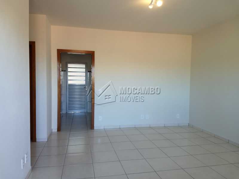 Conheça Sala do imóvel - Casa 2 quartos para alugar Itatiba,SP - R$ 1.100 - FCCA20945 - 4 Sala - Casa 2 quartos para alugar Itatiba,SP - R$ 1.100 - FCCA20945 - 4