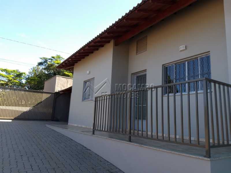 Conheça Fachada do imóvel - Casa 2 quartos para alugar Itatiba,SP - R$ 1.100 - FCCA20945 - 1 Fachada - Casa 2 quartos para alugar Itatiba,SP - R$ 1.100 - FCCA20945 - 1