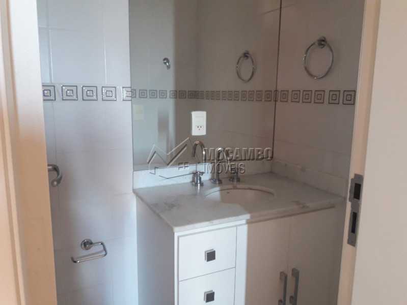 Conheça Banheiro suite do imóvel - Apartamento À Venda no Condomínio Edifício Belvedere - Jardim Carlos Borella - Itatiba - SP - FCAP20723 - 17 Banheiro suite - Apartamento À Venda no Condomínio Edifício Belvedere - Jardim Carlos Borella - Itatiba - SP - FCAP20723 - 17