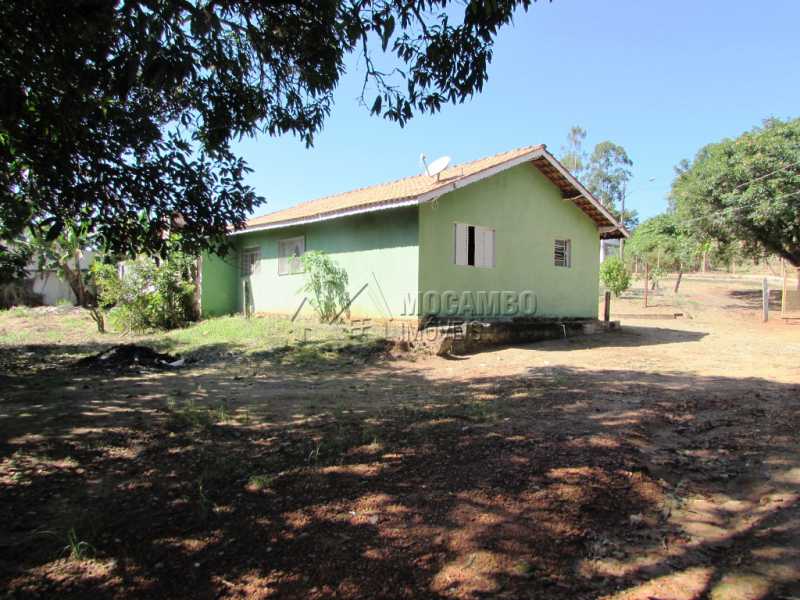 Conheça Casa do imóvel - Chácara 3548m² à venda Itatiba,SP - R$ 800.000 - FCCH30097 - 1 Casa - Chácara 3548m² à venda Itatiba,SP - R$ 800.000 - FCCH30097 - 1