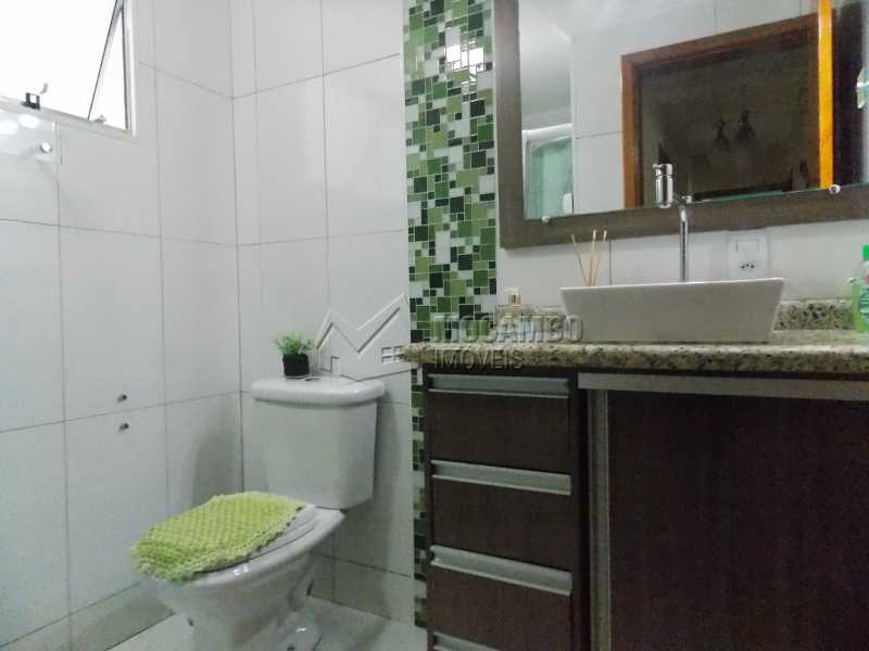 Conheça Banheiro Social do imóvel - Apartamento Condomínio Residencial Fernanda, Itatiba, Jardim México, SP À Venda, 3 Quartos, 70m² - FCAP30416 - 4 Banheiro Social - Apartamento Condomínio Residencial Fernanda, Itatiba, Jardim México, SP À Venda, 3 Quartos, 70m² - FCAP30416 - 4