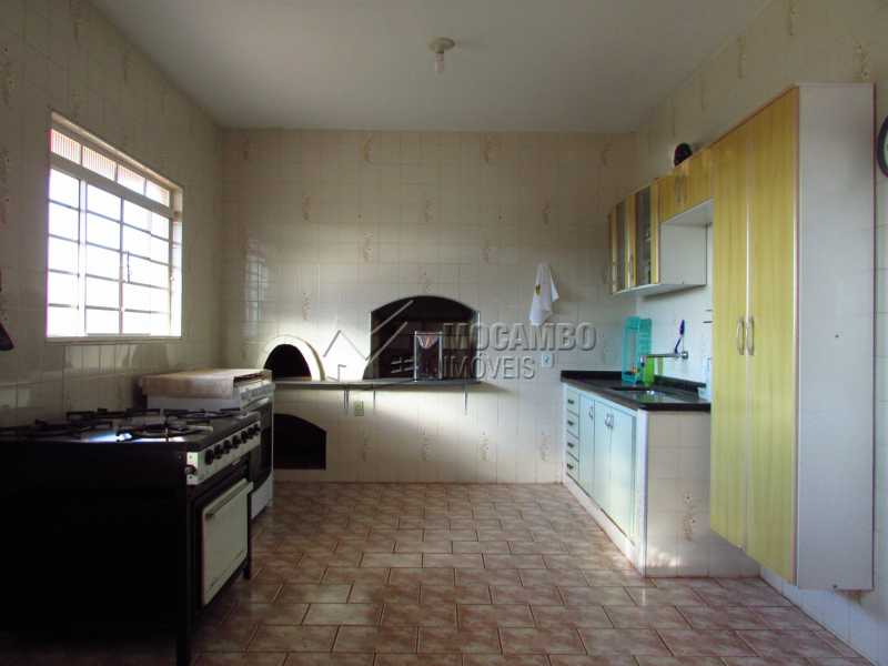 Conheça Cozinha área gourmet do imóvel - Casa em Condominio À Venda - Itatiba - SP - Bairro Itapema - FCCN40106 - 10 Cozinha área gourmet - Casa em Condominio À Venda - Itatiba - SP - Bairro Itapema - FCCN40106 - 10