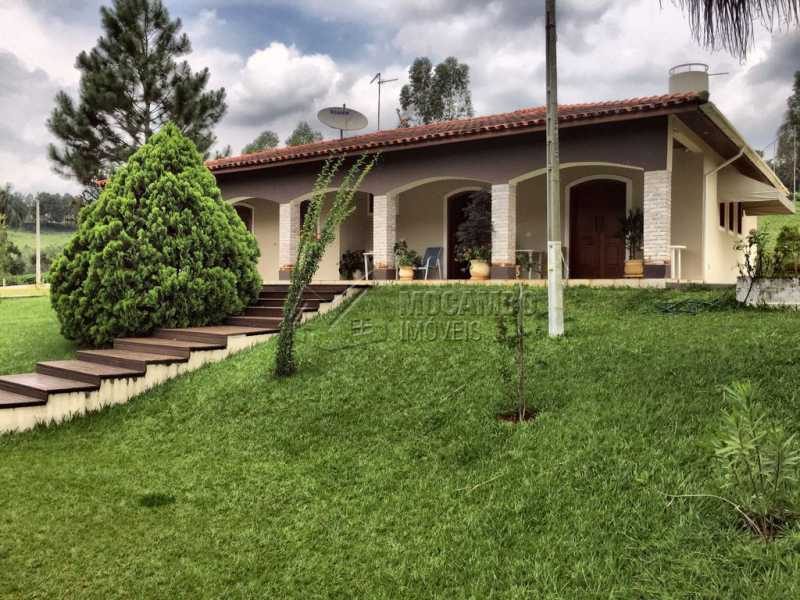 Conheça Casa Sede do imóvel - Sítio 28000m² à venda Estrada Municipal Irene Perobelli Fumachi,Itatiba,SP - R$ 4.000.000 - FCSI40008 - 3 Casa Sede - Sítio 28000m² à venda Estrada Municipal Irene Perobelli Fumachi,Itatiba,SP - R$ 4.000.000 - FCSI40008 - 3