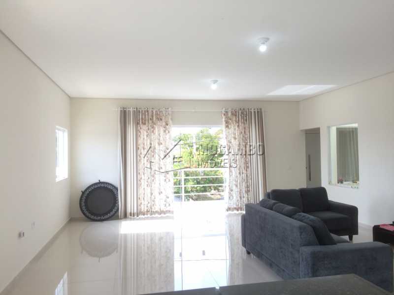 Conheça Sala do imóvel - Casa em Condomínio 3 quartos à venda Itatiba,SP - R$ 1.200.000 - FCCN30330 - 4 Sala - Casa em Condomínio 3 quartos à venda Itatiba,SP - R$ 1.200.000 - FCCN30330 - 4