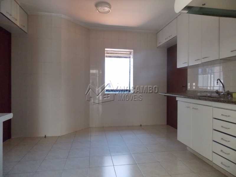 Conheça Cozinha do imóvel - Apartamento Condomínio Edifício São Sebastião, Itatiba, Centro, SP À Venda, 3 Quartos, 136m² - FCAP30434 - 5 Cozinha - Apartamento Condomínio Edifício São Sebastião, Itatiba, Centro, SP À Venda, 3 Quartos, 136m² - FCAP30434 - 5
