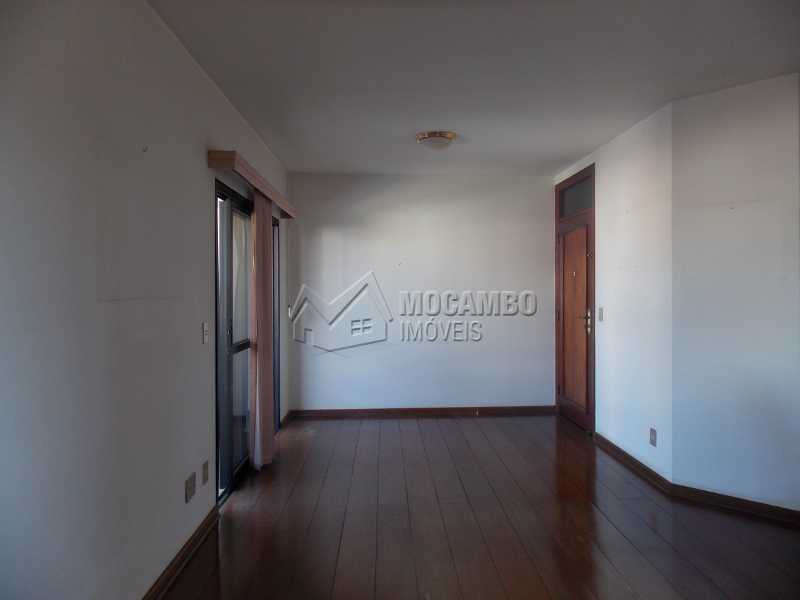 Conheça Sala de estar do imóvel - Apartamento Condomínio Edifício São Sebastião, Itatiba, Centro, SP À Venda, 3 Quartos, 136m² - FCAP30434 - 3 Sala de estar - Apartamento Condomínio Edifício São Sebastião, Itatiba, Centro, SP À Venda, 3 Quartos, 136m² - FCAP30434 - 3