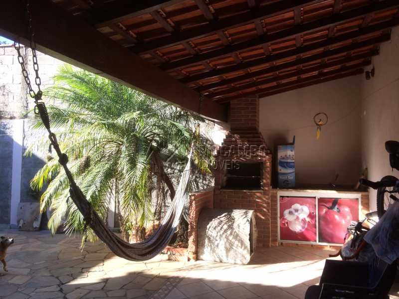 Conheça Quintal do imóvel - Casa 3 quartos à venda Itatiba,SP - R$ 480.000 - FCCA31097 - 12 Quintal - Casa 3 quartos à venda Itatiba,SP - R$ 480.000 - FCCA31097 - 12