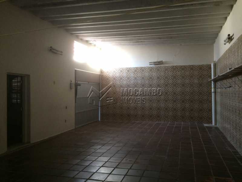 Conheça Garagem do imóvel - Casa 4 quartos à venda Itatiba,SP Centro - R$ 600.000 - FCCA40114 - 8 Garagem - Casa 4 quartos à venda Itatiba,SP Centro - R$ 600.000 - FCCA40114 - 8