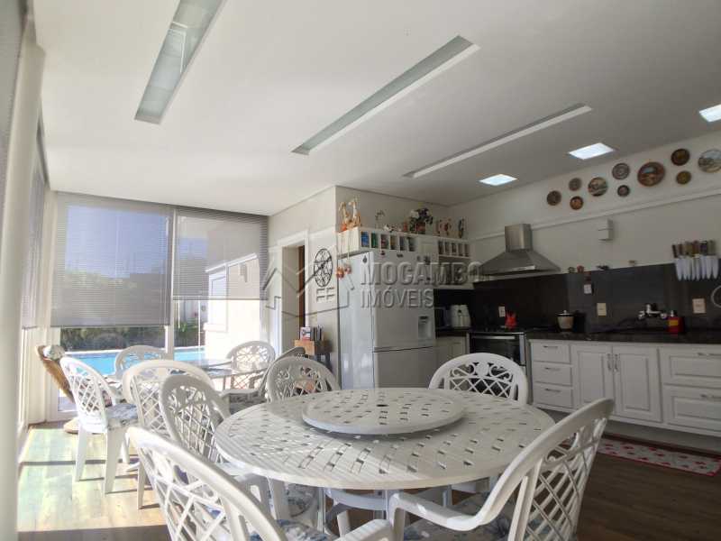 Conheça Espaço gourmet do imóvel - Casa À Venda no Condomínio Terras de Santa Cruz - Jardim Alto de Santa Cruz - Itatiba - SP - FCCN30348 - 8 Espaço gourmet - Casa À Venda no Condomínio Terras de Santa Cruz - Jardim Alto de Santa Cruz - Itatiba - SP - FCCN30348 - 8