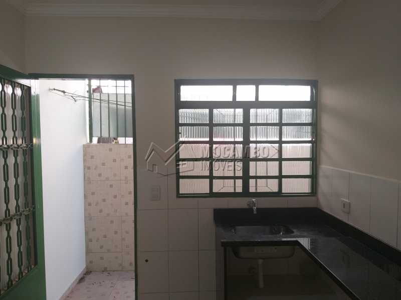 Conheça Cozinha do imóvel - Casa 1 Quarto Para Alugar Itatiba,SP - R$ 500 - FCCA10205 - 1 Cozinha - Casa 1 Quarto Para Alugar Itatiba,SP - R$ 500 - FCCA10205 - 1