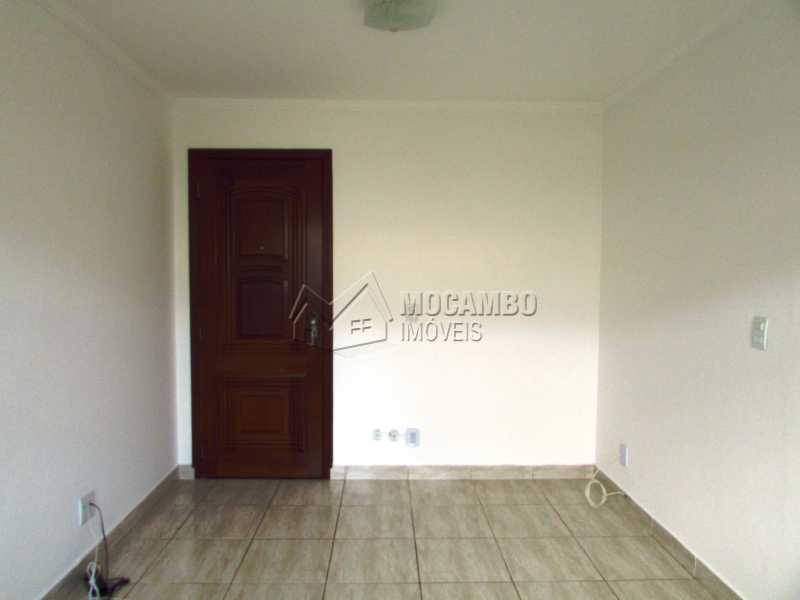 Conheça Sala TV do imóvel - Apartamento Residencial Beija-Flor - Condomínio A , Itatiba, Residencial Beija Flor, SP Para Alugar, 2 Quartos, 60m² - FCAP20781 - 9 Sala TV - Apartamento Residencial Beija-Flor - Condomínio A , Itatiba, Residencial Beija Flor, SP Para Alugar, 2 Quartos, 60m² - FCAP20781 - 9