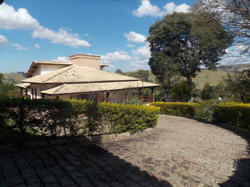 Conheça Área externa do imóvel - Casa em Condomínio 7 quartos à venda Itatiba,SP - R$ 2.500.000 - FCCN70008 - 1 Área externa - Casa em Condomínio 7 quartos à venda Itatiba,SP - R$ 2.500.000 - FCCN70008 - 1