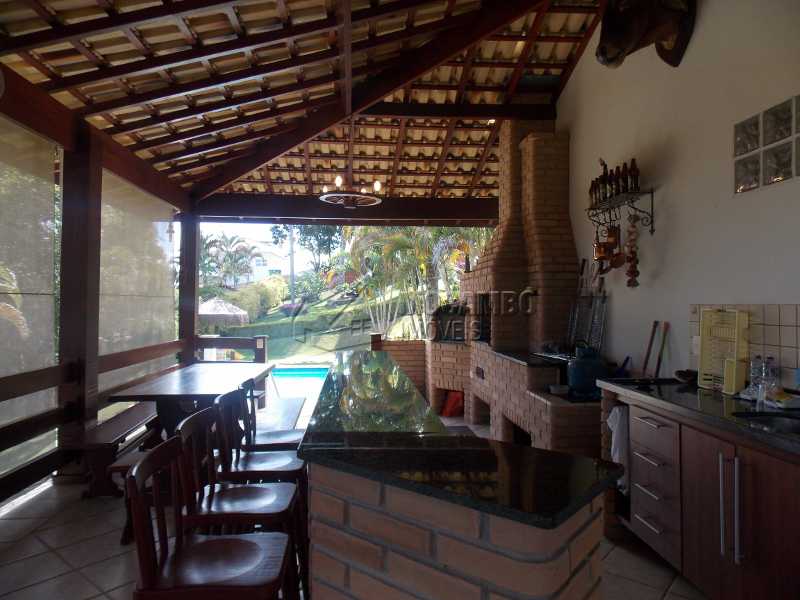 Conheça Área gourmet do imóvel - Casa em Condomínio 7 quartos à venda Itatiba,SP - R$ 2.500.000 - FCCN70008 - 14 Área gourmet - Casa em Condomínio 7 quartos à venda Itatiba,SP - R$ 2.500.000 - FCCN70008 - 14