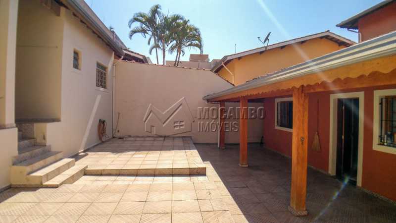 Conheça Quintal do imóvel - Casa À Venda - Giardino D´ Itália - Itatiba - SP - FCCA31111 - 21 Quintal - Casa À Venda - Giardino D´ Itália - Itatiba - SP - FCCA31111 - 21
