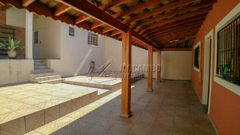 Conheça Quintal do imóvel - Casa À Venda - Giardino D´ Itália - Itatiba - SP - FCCA31111 - 22 Quintal - Casa À Venda - Giardino D´ Itália - Itatiba - SP - FCCA31111 - 22