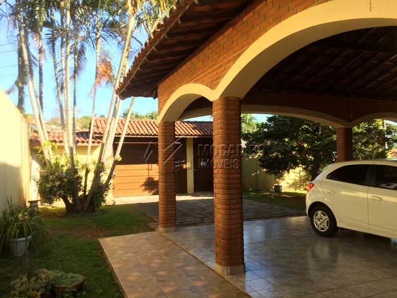 Conheça Garagem do imóvel - Chácara 1000m² à venda Itatiba,SP - R$ 850.000 - FCCH30104 - 5 Garagem - Chácara 1000m² à venda Itatiba,SP - R$ 850.000 - FCCH30104 - 5