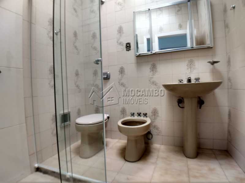 Conheça Banheiro Social do imóvel - Casa em Condominio Para Alugar - Itatiba - SP - Bairro do Engenho - FCCN40116 - 17 Banheiro Social - Casa em Condominio Para Alugar - Itatiba - SP - Bairro do Engenho - FCCN40116 - 17