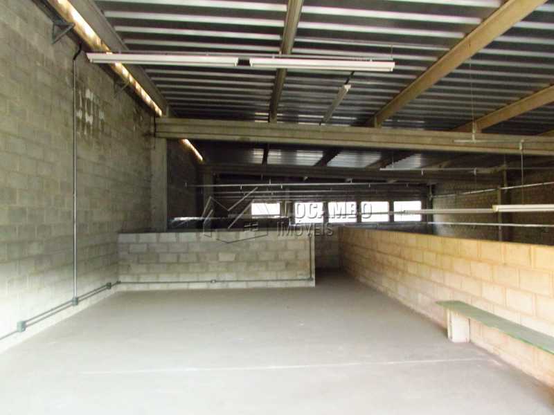 Conheça Mezanino do imóvel - Galpão Para Alugar - Itatiba - SP - Jardim São Luiz II - FCGA00147 - 8 Mezanino - Galpão Para Alugar - Itatiba - SP - Jardim São Luiz II - FCGA00147 - 8