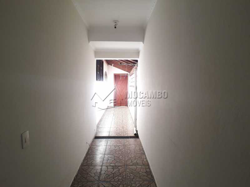 Conheça Área externa coberta do imóvel - Casa 3 quartos à venda Itatiba,SP - R$ 435.000 - FCCA31130 - 20 Área externa coberta - Casa 3 quartos à venda Itatiba,SP - R$ 435.000 - FCCA31130 - 20