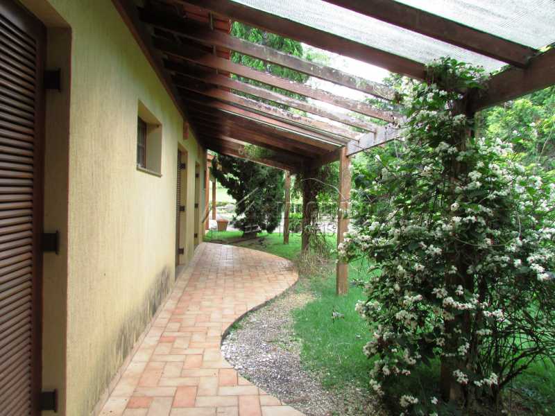 Conheça Varanda do imóvel - Casa Para Alugar no Condomínio Itaembú - Sítio da Moenda - Itatiba - SP - FCCN60006 - 20 Varanda - Casa Para Alugar no Condomínio Itaembú - Sítio da Moenda - Itatiba - SP - FCCN60006 - 20