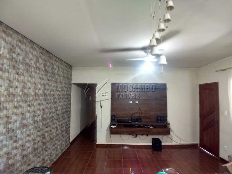 Conheça Sala do imóvel - Chácara Itatiba, Recanto da Paz, SP À Venda, 3 Quartos, 130m² - FCCH30108 - 9 Sala - Chácara Itatiba, Recanto da Paz, SP À Venda, 3 Quartos, 130m² - FCCH30108 - 9