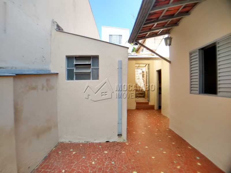 Conheça Quintal do imóvel - Casa Para Alugar - Itatiba - SP - Centro - FCCA21122 - 11 Quintal - Casa Para Alugar - Itatiba - SP - Centro - FCCA21122 - 11