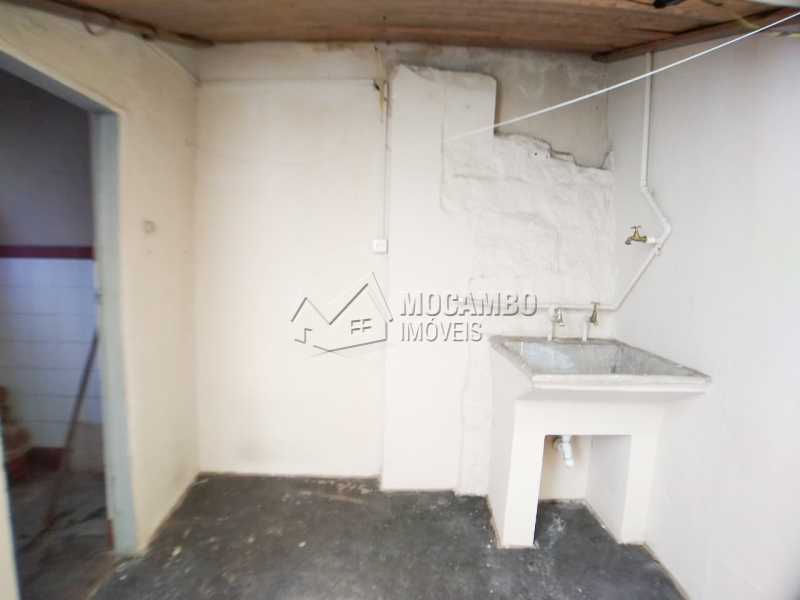 Conheça Lavanderia do imóvel - Casa Para Alugar - Itatiba - SP - Centro - FCCA21122 - 10 Lavanderia - Casa Para Alugar - Itatiba - SP - Centro - FCCA21122 - 10