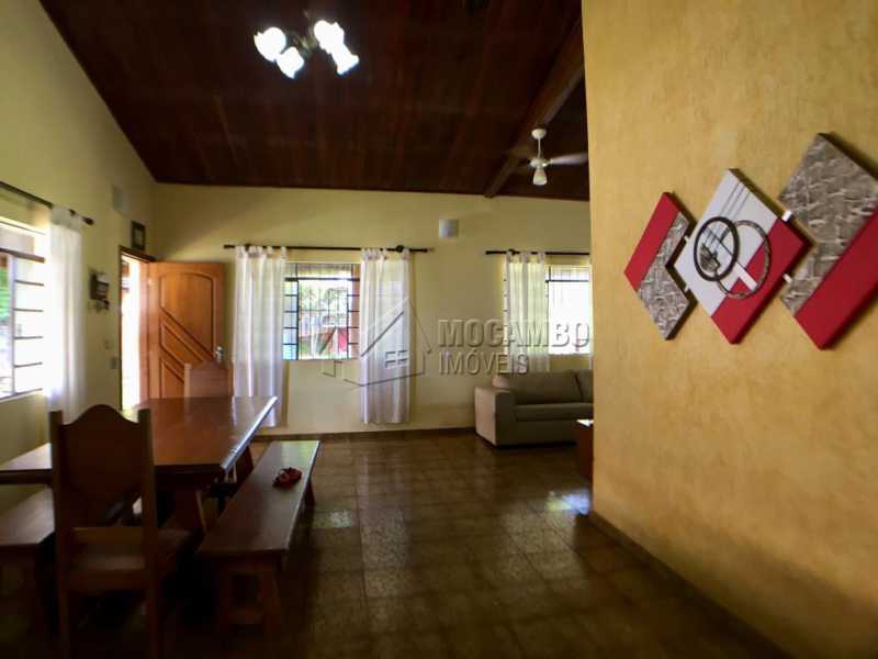 Conheça Sala de jantar do imóvel - Chácara À Venda - Itatiba - SP - Jardim Leonor - FCCH30109 - 3 Sala de jantar - Chácara À Venda - Itatiba - SP - Jardim Leonor - FCCH30109 - 3