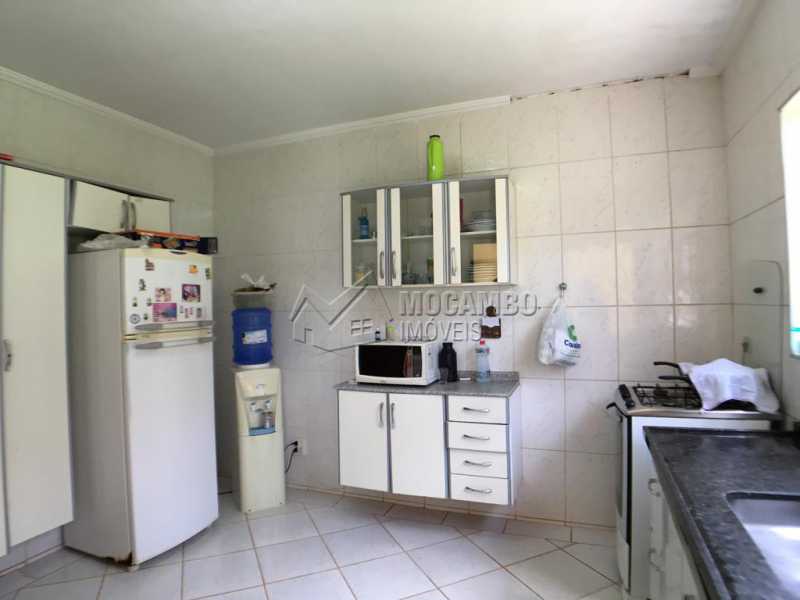Conheça Cozinha do imóvel - Chácara À Venda - Itatiba - SP - Jardim Leonor - FCCH30109 - 7 Cozinha - Chácara À Venda - Itatiba - SP - Jardim Leonor - FCCH30109 - 7