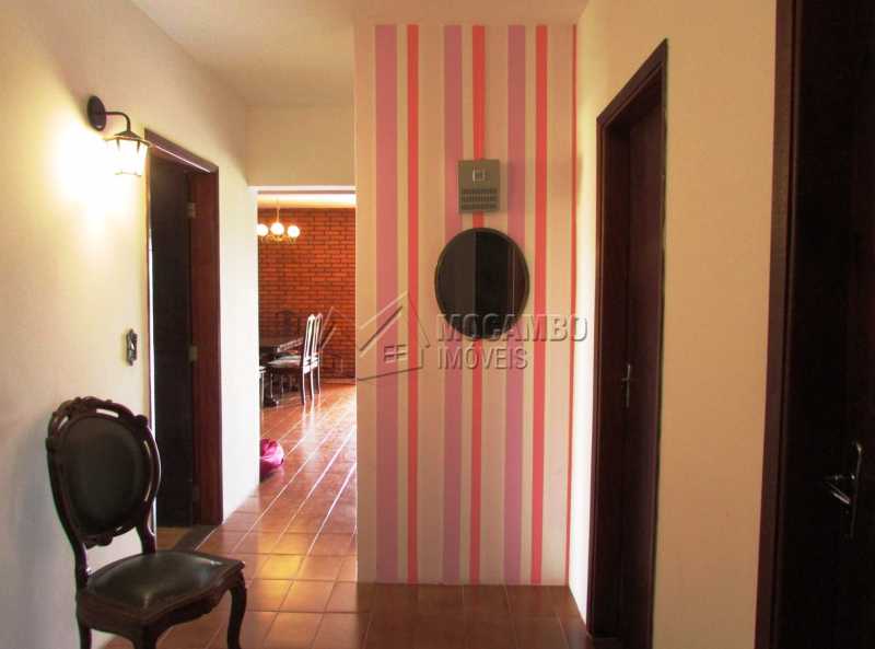 Conheça Sala/dormitórios do imóvel - Casa Para Alugar no Condomínio Ville Chamonix - Jardim Nossa Senhora das Graças - Itatiba - SP - FCCN30370 - 6 Sala/dormitórios - Casa Para Alugar no Condomínio Ville Chamonix - Jardim Nossa Senhora das Graças - Itatiba - SP - FCCN30370 - 6