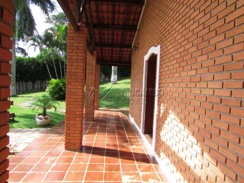 Conheça Varanda do imóvel - Casa Para Alugar no Condomínio Ville Chamonix - Jardim Nossa Senhora das Graças - Itatiba - SP - FCCN30370 - 11 Varanda - Casa Para Alugar no Condomínio Ville Chamonix - Jardim Nossa Senhora das Graças - Itatiba - SP - FCCN30370 - 11