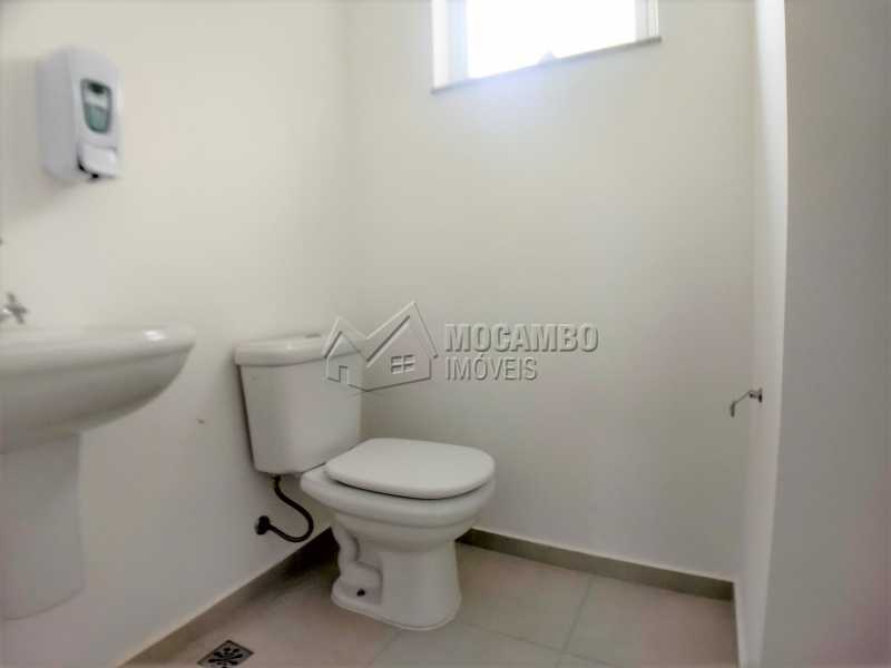 Conheça Banheiro Social 2 do imóvel - Sala Comercial Para Alugar no Condomínio Edifício Office Center - Centro - Itatiba - SP - FCSL00169 - 6 Banheiro Social 2 - Sala Comercial Para Alugar no Condomínio Edifício Office Center - Centro - Itatiba - SP - FCSL00169 - 6