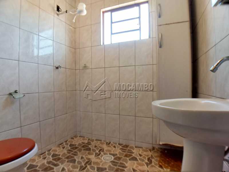 Conheça Banheiro Suíte do imóvel - Casa 3 quartos à venda Itatiba,SP - R$ 300.000 - FCCA31163 - 7 Banheiro Suíte - Casa 3 quartos à venda Itatiba,SP - R$ 300.000 - FCCA31163 - 7