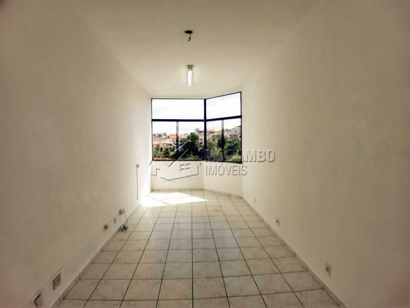Conheça Sala do imóvel - Sala Comercial 60m² para alugar Itatiba,SP - R$ 750 - FCSL00171 - 8 Sala - Sala Comercial 60m² para alugar Itatiba,SP - R$ 750 - FCSL00171 - 8