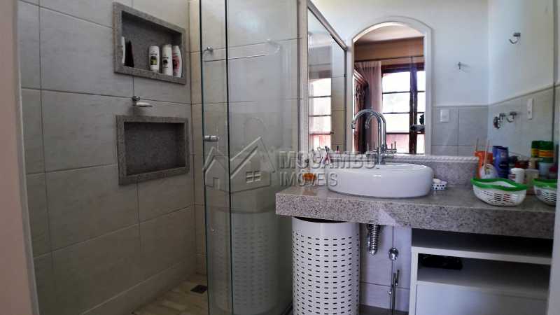 Conheça Banheiro da Suíte do imóvel - Casa À Venda no Condomínio Ville Chamonix - Jardim Nossa Senhora das Graças - Itatiba - SP - FCCN40126 - 17 Banheiro da Suíte - Casa À Venda no Condomínio Ville Chamonix - Jardim Nossa Senhora das Graças - Itatiba - SP - FCCN40126 - 17