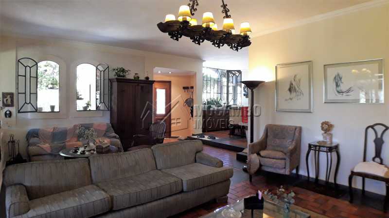 Conheça Sala do imóvel - Casa À Venda no Condomínio Ville Chamonix - Jardim Nossa Senhora das Graças - Itatiba - SP - FCCN40126 - 13 Sala - Casa À Venda no Condomínio Ville Chamonix - Jardim Nossa Senhora das Graças - Itatiba - SP - FCCN40126 - 13