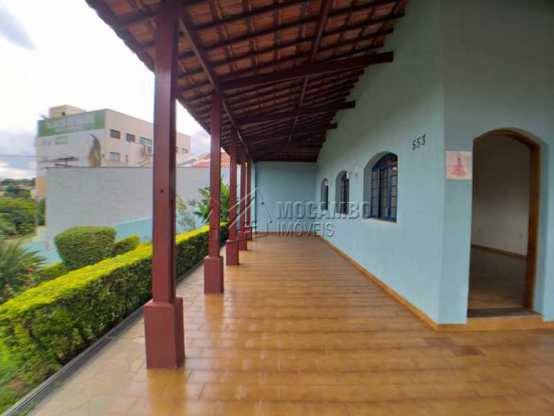 Conheça Quintal frente do imóvel - Casa 3 quartos para alugar Itatiba,SP - R$ 2.800 - FCCA31179 - 3 Quintal frente - Casa 3 quartos para alugar Itatiba,SP - R$ 2.800 - FCCA31179 - 3