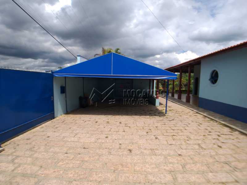 Conheça Garagem do imóvel - Casa 3 quartos para alugar Itatiba,SP - R$ 2.800 - FCCA31179 - 23 Garagem - Casa 3 quartos para alugar Itatiba,SP - R$ 2.800 - FCCA31179 - 23