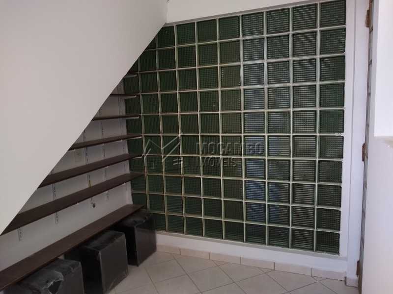 Conheça Biblioteca do imóvel - Sala Comercial Itatiba, Centro, SP Para Alugar, 20m² - FCSL00182 - 9 Biblioteca - Sala Comercial Itatiba, Centro, SP Para Alugar, 20m² - FCSL00182 - 9