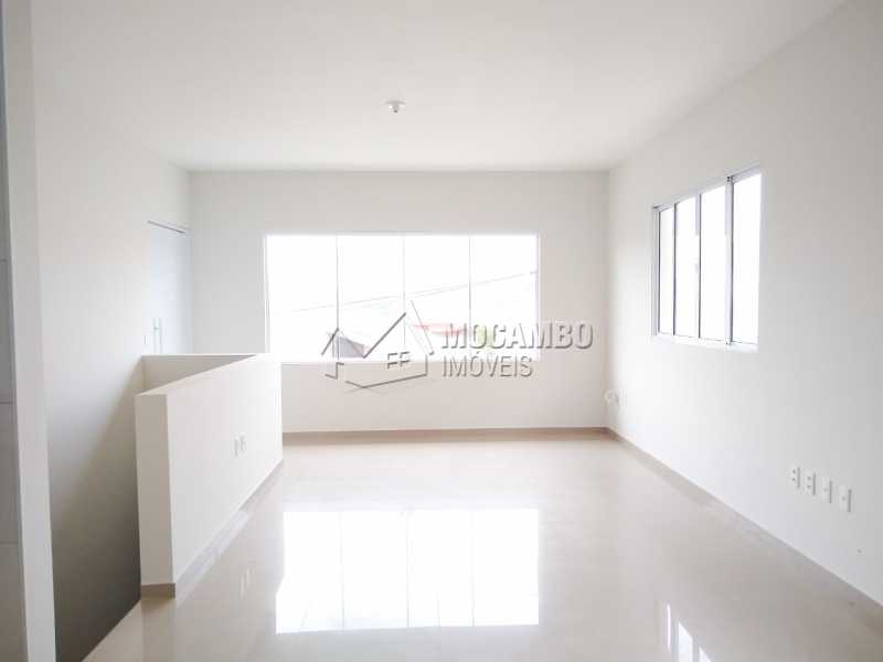 Conheça Sala do imóvel - Casa em Condomínio 3 Quartos À Venda Itatiba,SP - R$ 745.000 - FCCN30385 - 3 Sala - Casa em Condomínio 3 Quartos À Venda Itatiba,SP - R$ 745.000 - FCCN30385 - 3