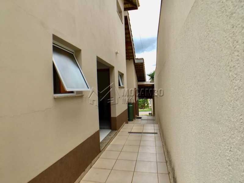 Conheça Corredor do imóvel - Casa em Condomínio 4 Quartos À Venda Itatiba,SP - R$ 680.000 - FCCN40128 - 25 Corredor - Casa em Condomínio 4 Quartos À Venda Itatiba,SP - R$ 680.000 - FCCN40128 - 25