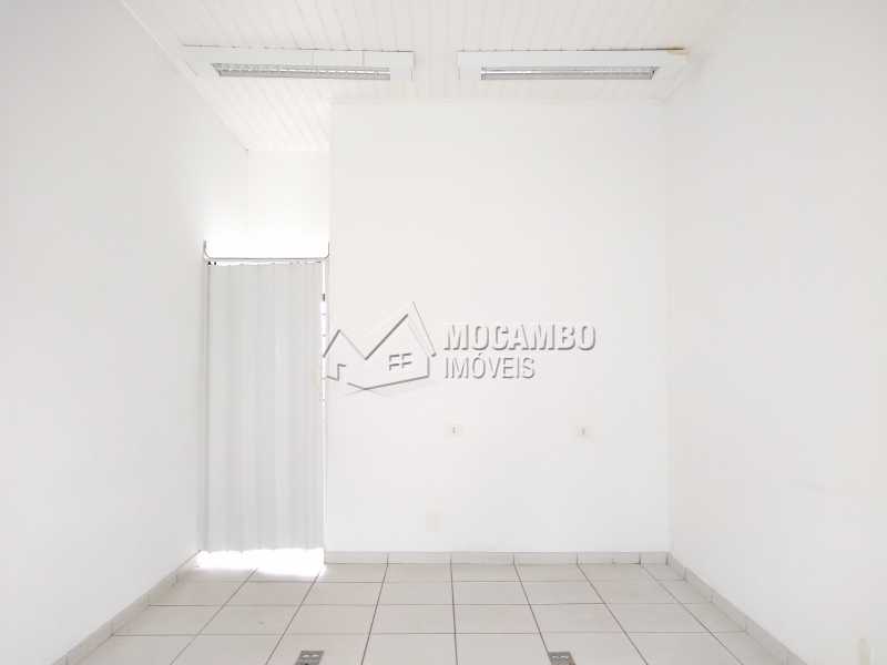 Conheça Sala do imóvel - Sala Comercial Condomínio Edifício Santa Rosa, Itatiba, Centro, SP Para Alugar, 20m² - FCSL00185 - 7 Sala - Sala Comercial Condomínio Edifício Santa Rosa, Itatiba, Centro, SP Para Alugar, 20m² - FCSL00185 - 7
